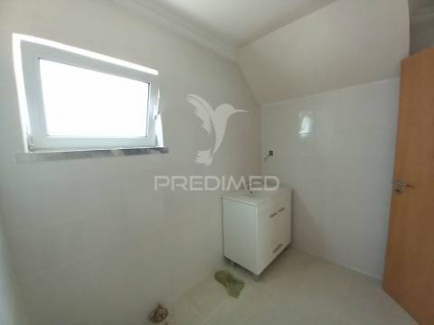 Moradia t3+2  remodelada