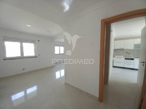 Moradia t3+2  remodelada