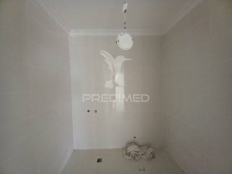 Moradia t3+2  remodelada