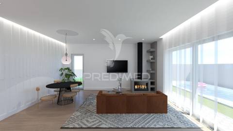 Moradia t3 fernão ferro com piscina