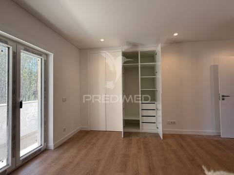 Moradia t4 nova -são mamede