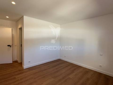 Moradia t4 nova -são mamede