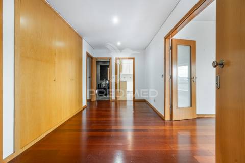 Magnífico apartamento t5 - porto