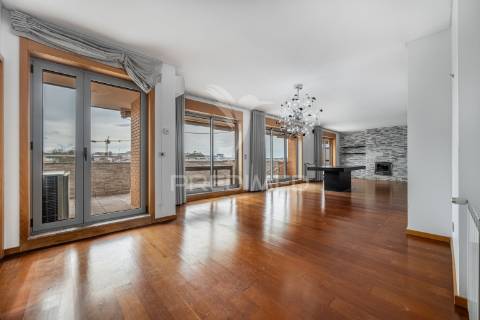 Magnífico apartamento t5 - porto