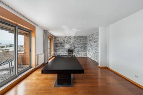 Magnífico apartamento t5 - porto