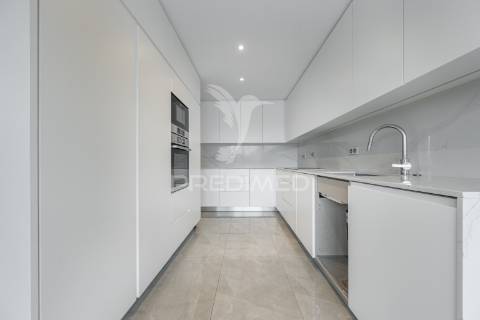 Magnífico apartamento t5 - porto