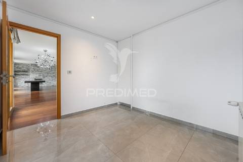 Magnífico apartamento t5 - porto