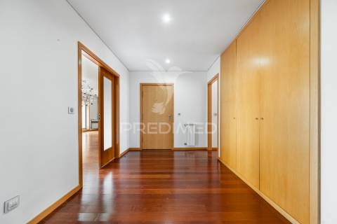 Magnífico apartamento t5 - porto