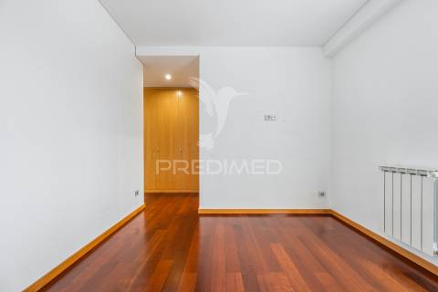 Magnífico apartamento t5 - porto