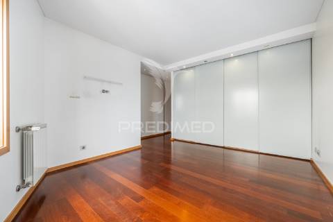 Magnífico apartamento t5 - porto