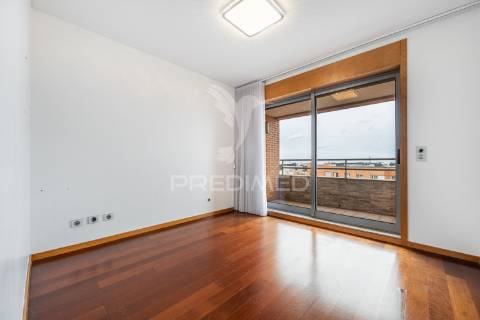 Magnífico apartamento t5 - porto