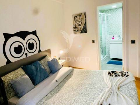 Hostel (39 almofadas) centro de lisboa - trespasse