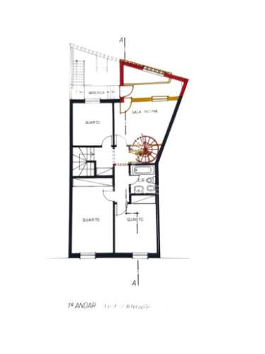Casa 174m2 com garagem e 2 entradas centro histórico de lagos