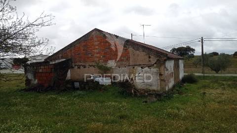 Monte alentejano 2.3 ha pavia, mora