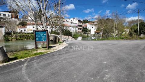 Moradia t3 para restaurar – pernes, santarém