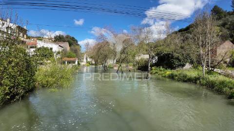 Moradia t3 para restaurar – pernes, santarém