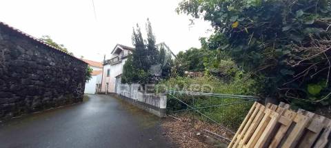 Moradia t4, para venda, em sto. antónio, são roque do pico