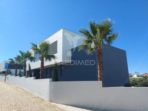 Nova (2024) moradia de luxo t4 - de 677m2 em lagos - algarve