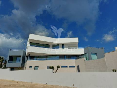 Nova (2024) moradia de luxo t4 - de 677m2 em lagos - algarve