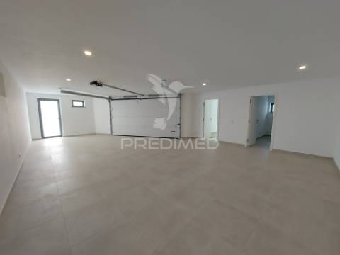 Nova (2024) moradia de luxo t4 - de 677m2 em lagos - algarve