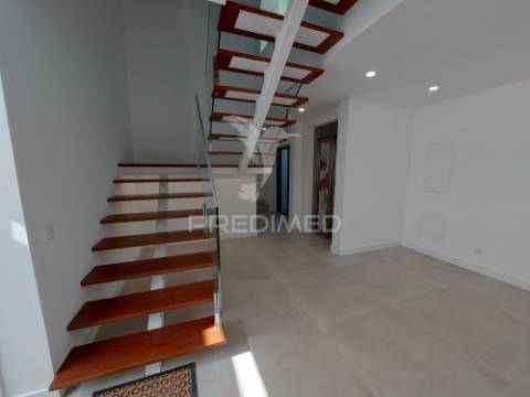 Nova (2024) moradia de luxo t4 - de 677m2 em lagos - algarve