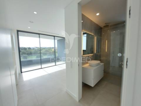 Nova (2024) moradia de luxo t4 - de 677m2 em lagos - algarve