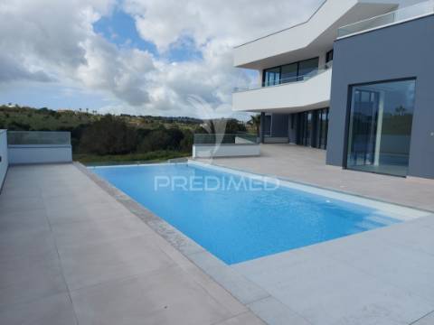 Nova (2024) moradia de luxo t4 - de 677m2 em lagos - algarve