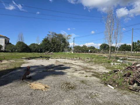 Armazém 150m² | terreno 5000m² |  próximo à ponte vasco da gama!