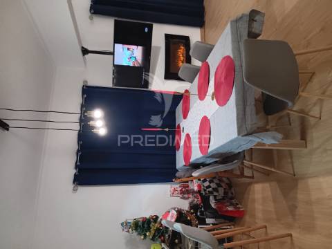 Apartamento t4 convertido  em t3 em feijó - laranjeiro