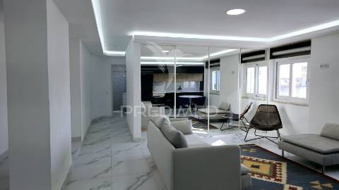 Fabulosa penthouse t2 c/ vista deslumbrante para o rio arade