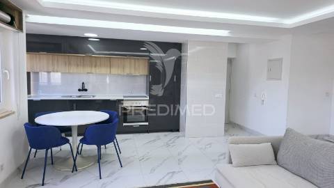 Fabulosa penthouse t2 c/ vista deslumbrante para o rio arade