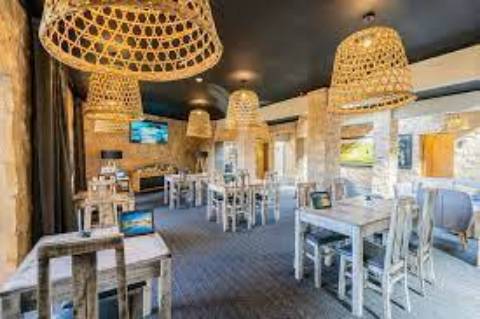 Apartamento t0 com amplo terraço, alta rentabiliadade!