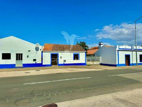 Moradia com comércio para recuperar