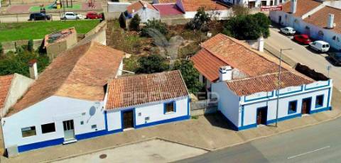 Moradia com comércio para recuperar