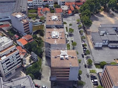 Escritório no centro da cidade de vila nova de gaia, porto