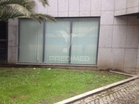 Escritório no centro da cidade de vila nova de gaia, porto