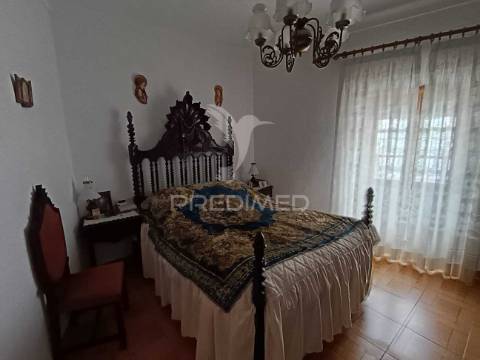 Moradia típica no centro histórico de elvas - oportunidade única