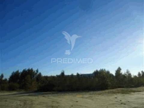 Terreno para construção em seroa, paços de ferreira, porto – lote de 27.041 m² para indústria, habitação e proteção florestal