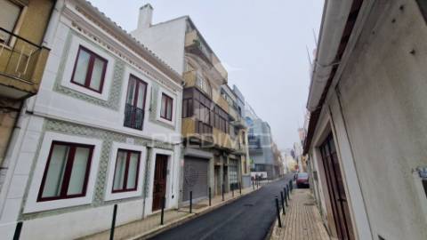 Apartamento t2 no centro de vila franca de xira