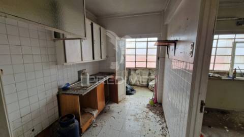 Apartamento t2 no centro de vila franca de xira