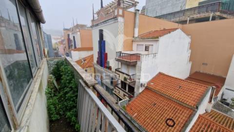 Apartamento t2 no centro de vila franca de xira