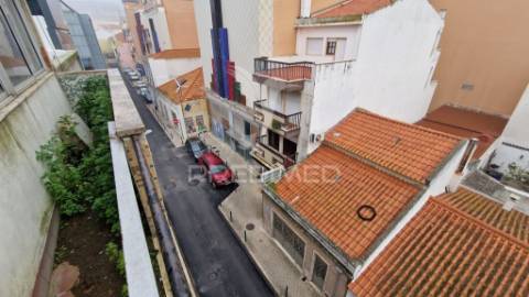 Apartamento t2 no centro de vila franca de xira
