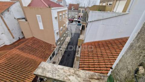 Apartamento t2 no centro de vila franca de xira