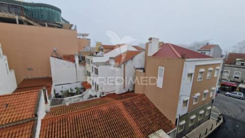 Apartamento t2 no centro de vila franca de xira