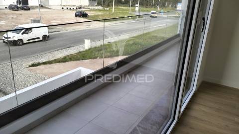 Moradia entroncamento t4 com garagem