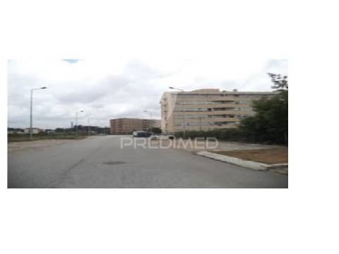 Terreno urbano em vila nova de gaia