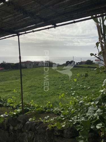 Moradia t2 , fajã das almas