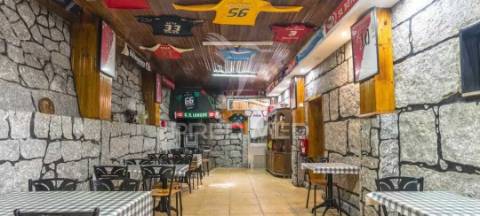 Moradia individual t3+1 com comércio