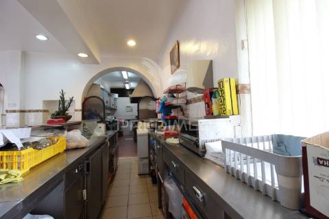 Lojas/restaurante em almada