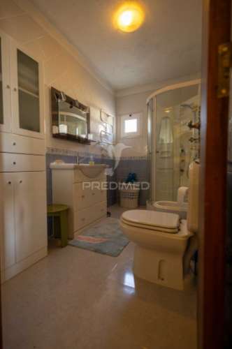 Moradia t2 com quintal e garagem